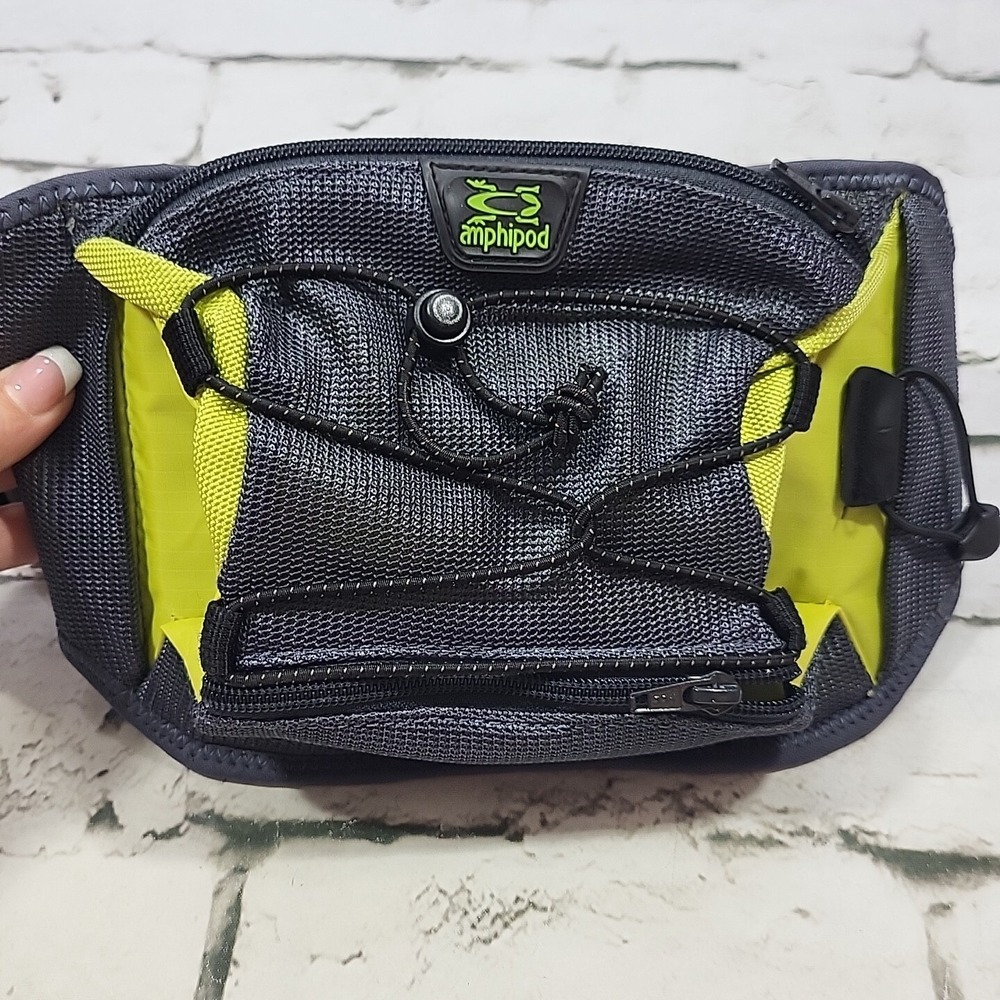 Amphipod Fanny Pack Hiking Hip Bum Bag Holds Water Bottle Fits Upto 40" Waist - Picture 2 of 8